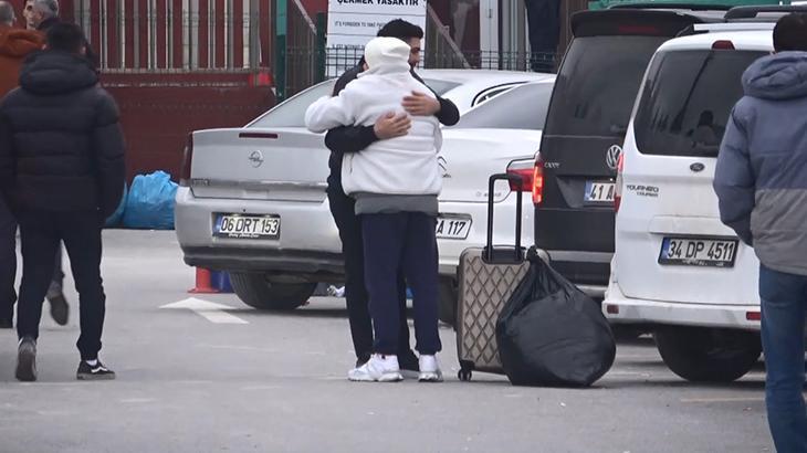 Cezaevlerinde Yeni Dönem Başladı Tahliyeler Gerçekleşti