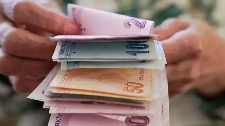 SGK’dan Emeklilere Fark Ödemesi Açıklaması: 4 Şubat 2026’da Ödenmeye Başlanıyor