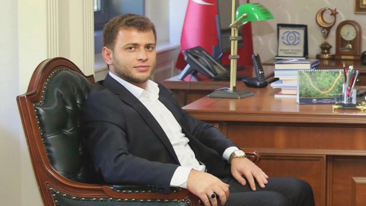 Ankara’da Yeni Bir Dosya Açılıyor: Muhammet Samet Akkaya İsmi Neden Öne Çıkıyor?