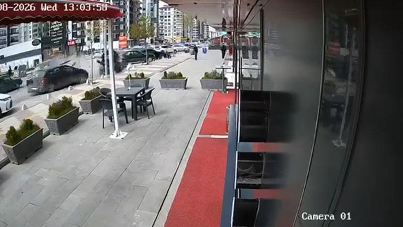 Malatya’da Epilepsi Hastası Sürücünün Kaza Yaptığı Anlar Kamerada