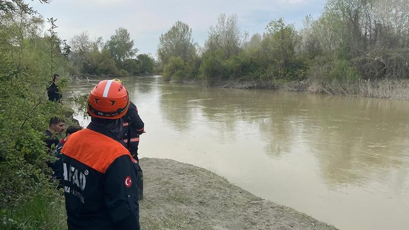 Sakarya Nehri’nde Korkunç Kaza: 1 Çocuk Kurtarıldı, 1 Çocuk Akıntıya Kapılıp Kayboldu