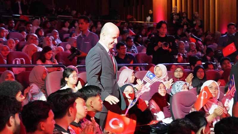 TÜRKİYE-MALEZYA YÜKSEKÖĞRETİM İŞ BİRLİĞİ: ÖĞRENCİ DEĞİŞİMİ VE ORTAK PROJELER GÜNDEMDE