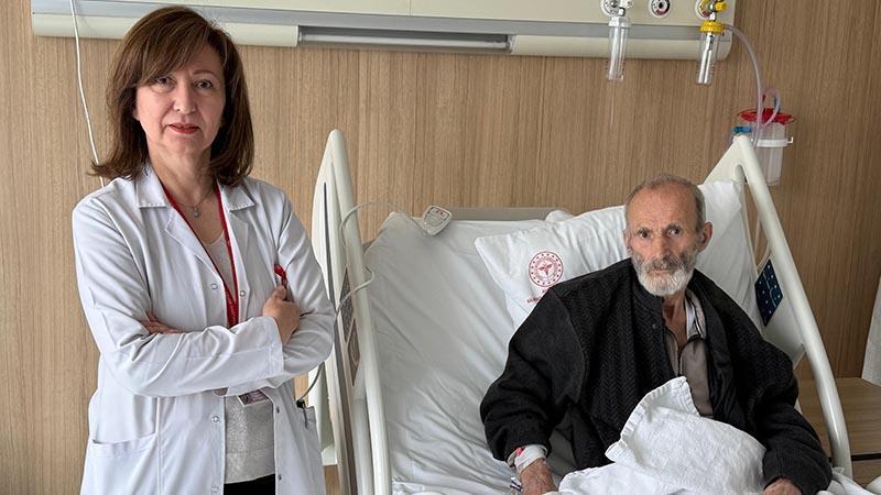 Uzmandan Uyarı: Akciğer Kanserinde En Büyük Risk Sigara