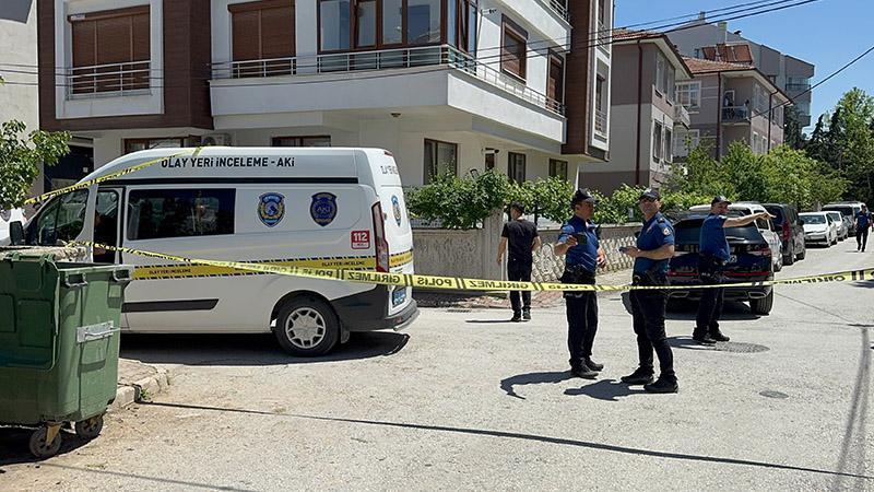 PARKTA KANLI ELLERLE OTURAN HUKUK ÖĞRENCİSİ, ÇİFTE CİNAYETİ İTİRAF ETTİ
