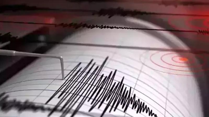 Filipinler Açıklarında 6.5 Büyüklüğünde Deprem