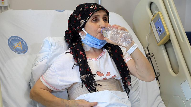 30 YILLIK DİYALİZ HAYATININ ARDINDAN BÖBREK NAKLİYLE HAYATA TUTUNDU