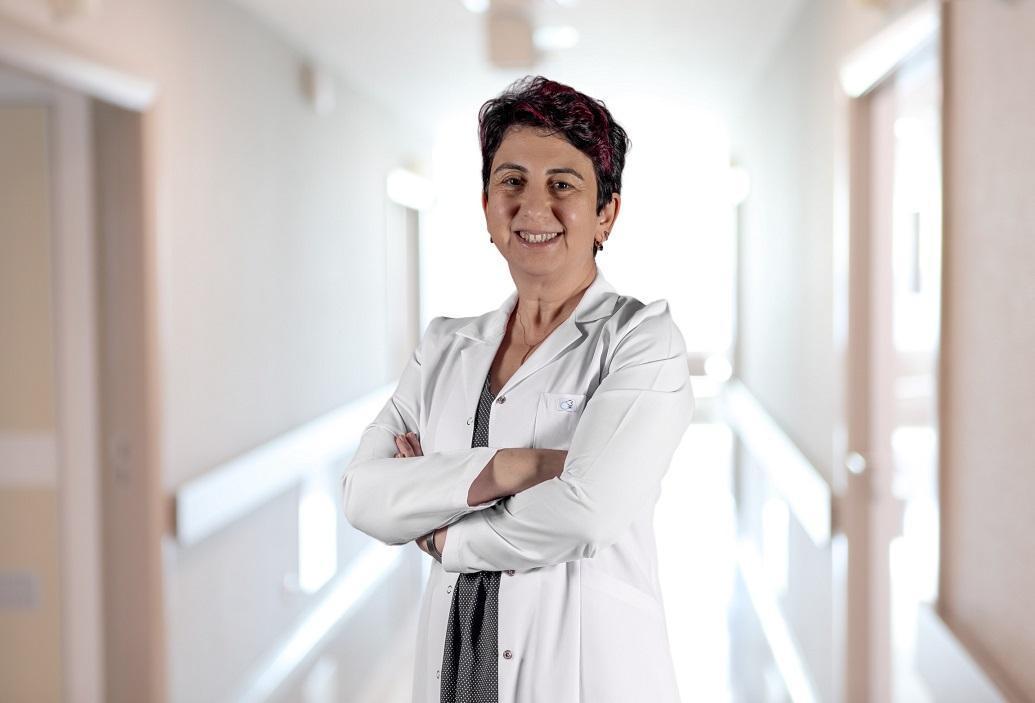 “Vitamindir Zararı Olmaz” Demeyin: Kontrolsüz Takviye Kullanımı Zehirleyebilir!