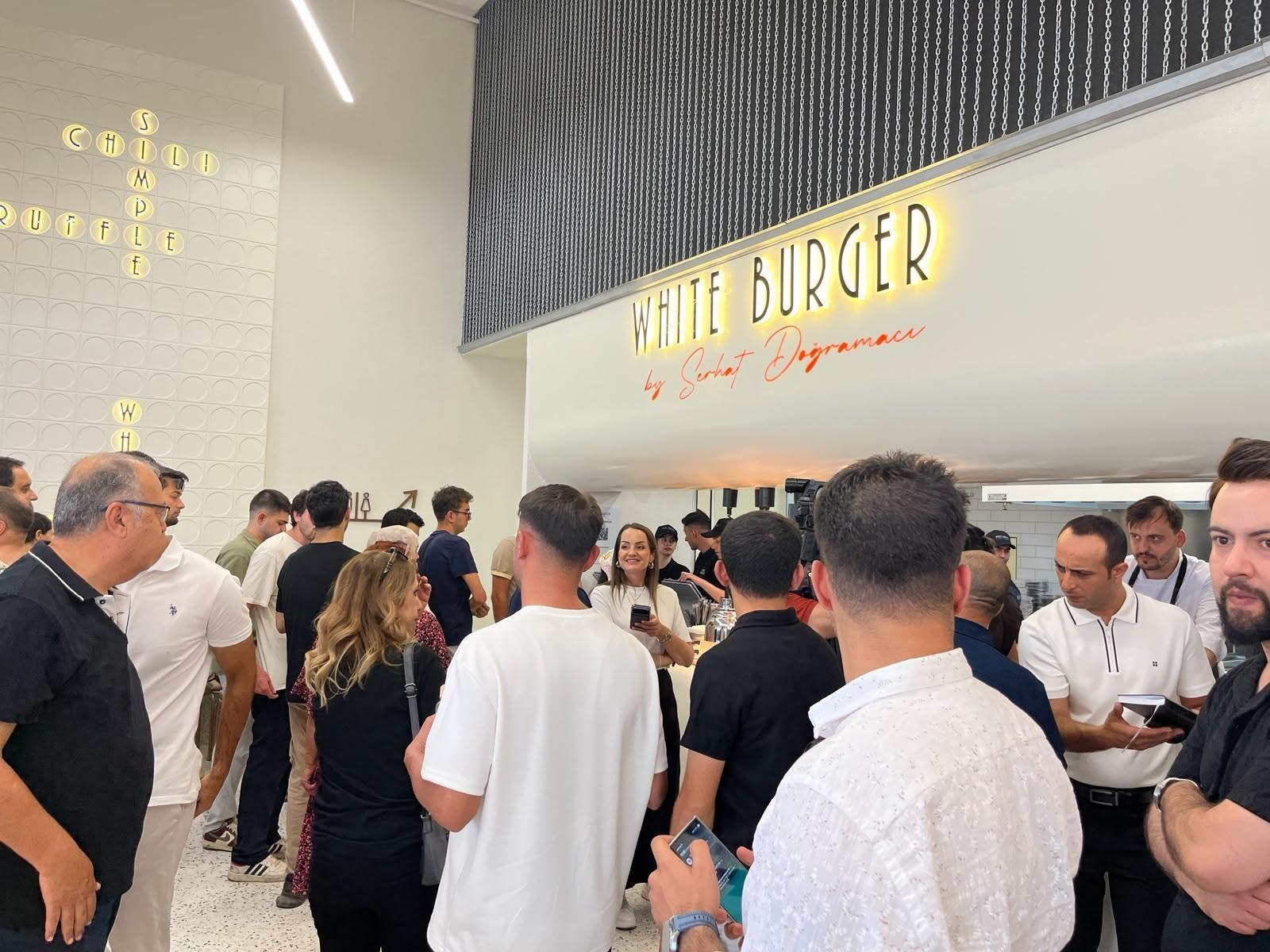 White Burger by Serhat Doğramacı Gaziantep’te Hizmete Açıldı! Hedef Gastronomi Turizmine Katkı