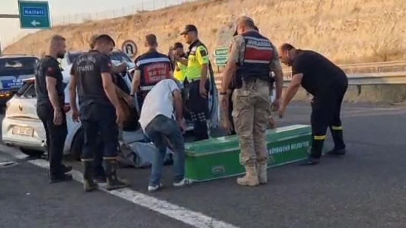 Halfeti Yolunda Can Pazarı! Turistik Gezi Dönüşü Kaza: 3 Ölü, 8 Yaralı