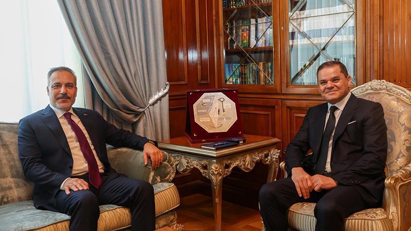 BAKAN FİDAN, LİBYA BAŞBAKANI DİBEYBE İLE GÖRÜŞTÜ