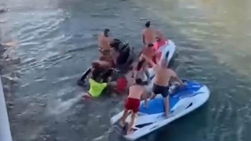 Jet ski köprünün ayağına çarptı: 1 kişi hayatını kaybetti