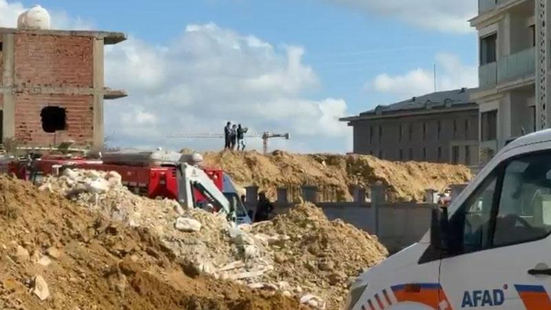 Başakşehir’de inşaat alanında toprak kayması