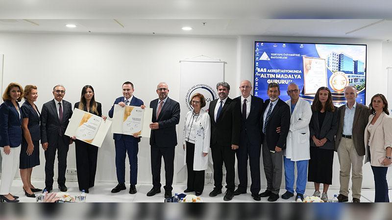 Yeditepe Üniversitesi Koşuyolu Hastanesi’ne “Altın Akreditasyon” belgesi