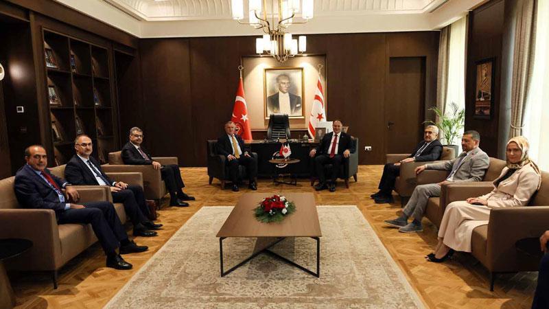 Osman Aşkın Bak’tan KKTC’de Meclis Başkanı Öztürkler’e ziyaret