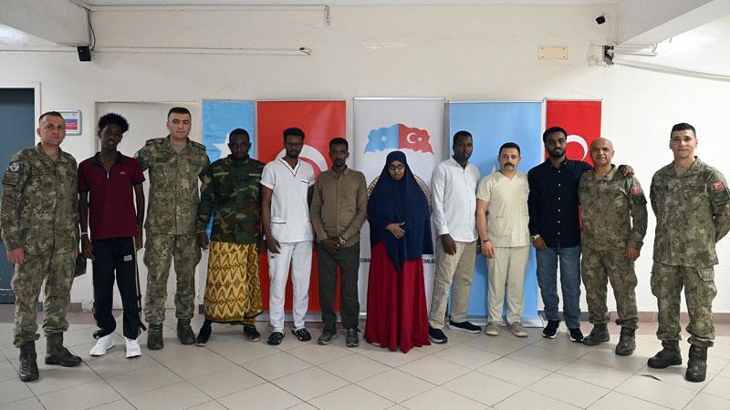 MSB’den Somali gazilerine protez bacak desteği