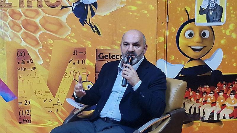 Davulcu’dan yayıncılara özgürlük uyarısı: “Bir başkasının özgürlük alanında biter”