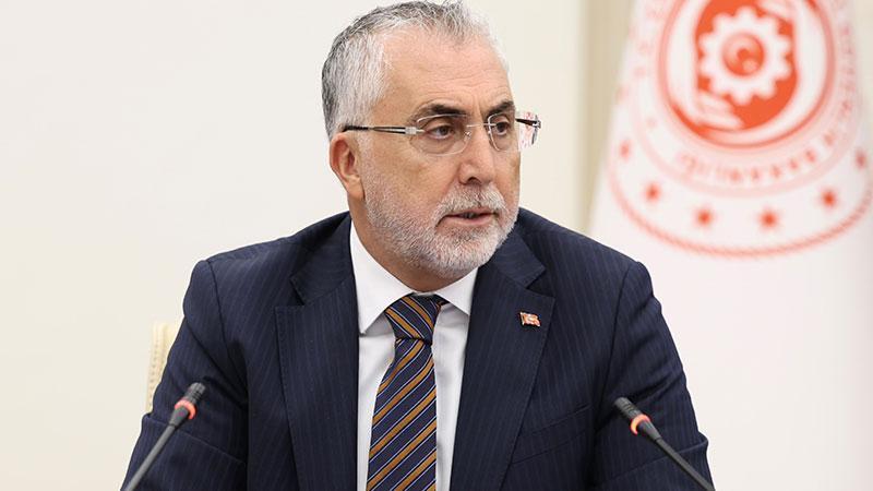 Bakan Işıkhan’dan Kamu Personel Sistemi Mesajı: “Mevzuatın Gözden Geçirilmesi Kaçınılmaz”