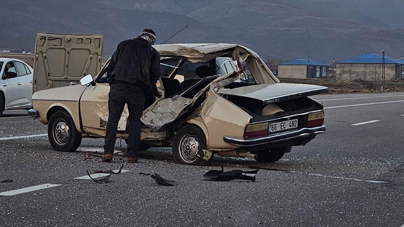 Bingöl’de Feci Kaza: Motosiklet Sürücüsünün Hayati Tehlikesi Var
